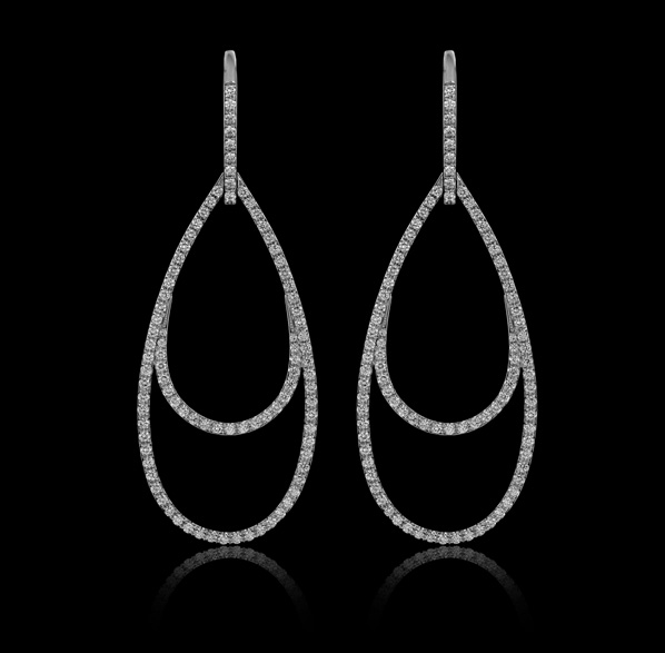Montluc - Ellipse No.1, a raindrop-shaped diamond earring.